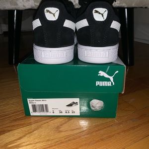 Women’s Puma Suede Classic Sneakers